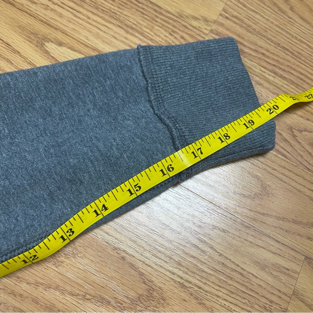Abercrombie & Fitch Vintage Muscle Fit Gray Henley Mock Neck Sweatshirt - Picture 6 of 13